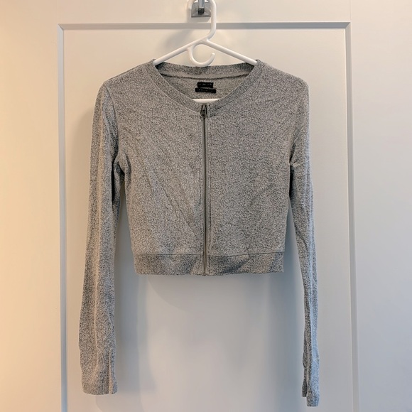 Out From Under Gray Cropped Zip Up Cardigan - Picture 1 of 5